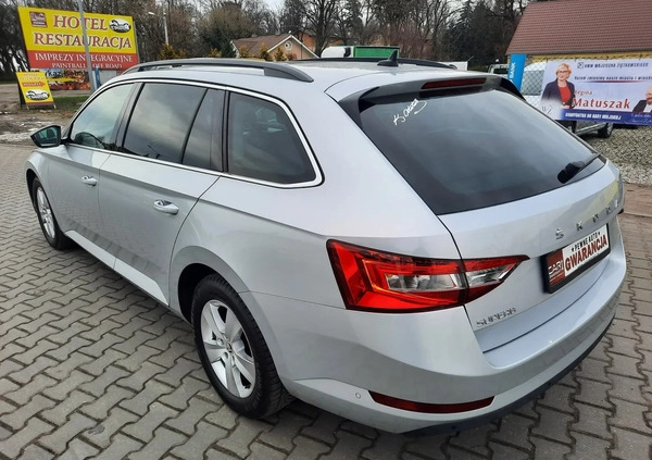 Skoda Superb cena 79900 przebieg: 163519, rok produkcji 2020 z Niemcza małe 781